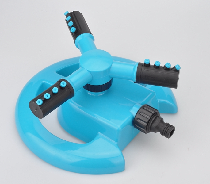 4分可移动喷头园艺绿化自动旋转草坪浇花农用浇水灌溉园林洒水器