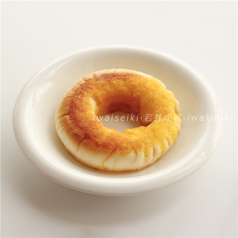 岩井成器纯白色法式翻边