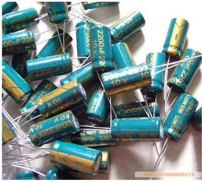 新品液晶电视家电脑主板显卡维修配件10V2200uF电解电容三洋高频