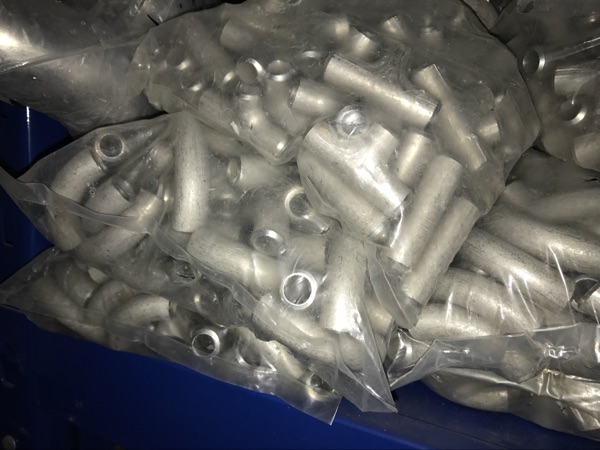 不锈钢焊接弯头三通小口