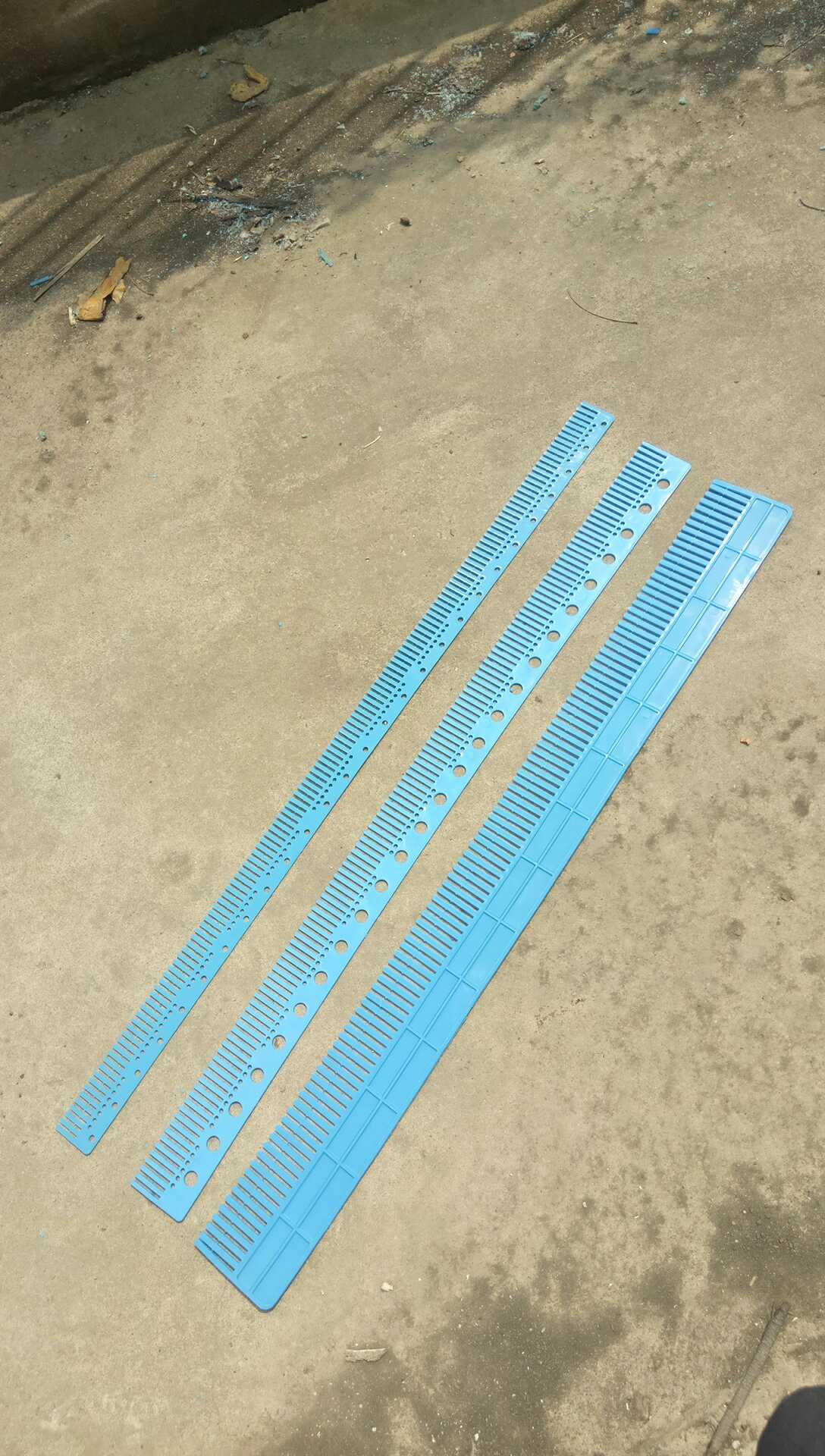 塑料隔条 隔板 分割条 分格塑料板长一米高10厘米 高5cm 高7厘米