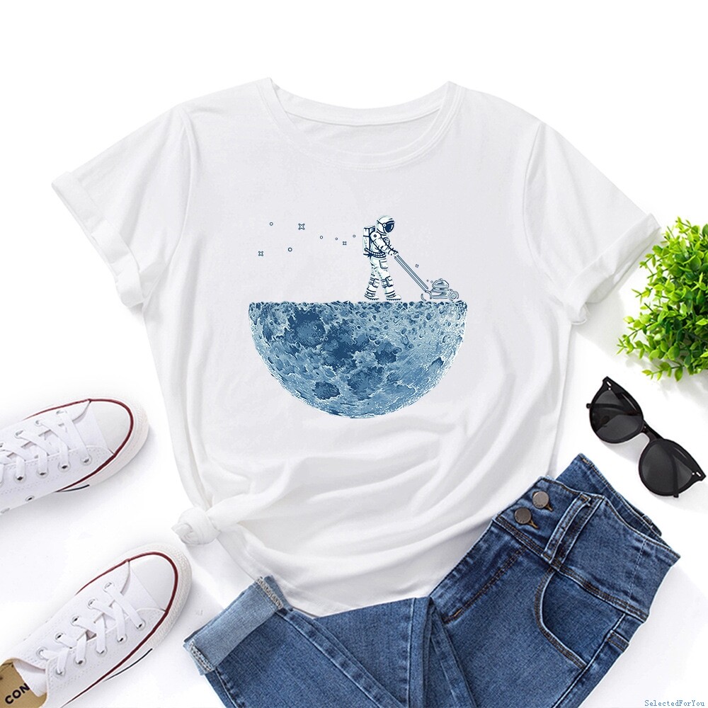 Women Cotton Tshirt T-shirt 纯棉宽松圆领短袖t恤月球宇航员图片
