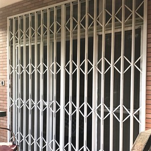 定做开启式推拉防盗窗 铝合金折叠拉闸门带锁 高层窗户护栏防坠落