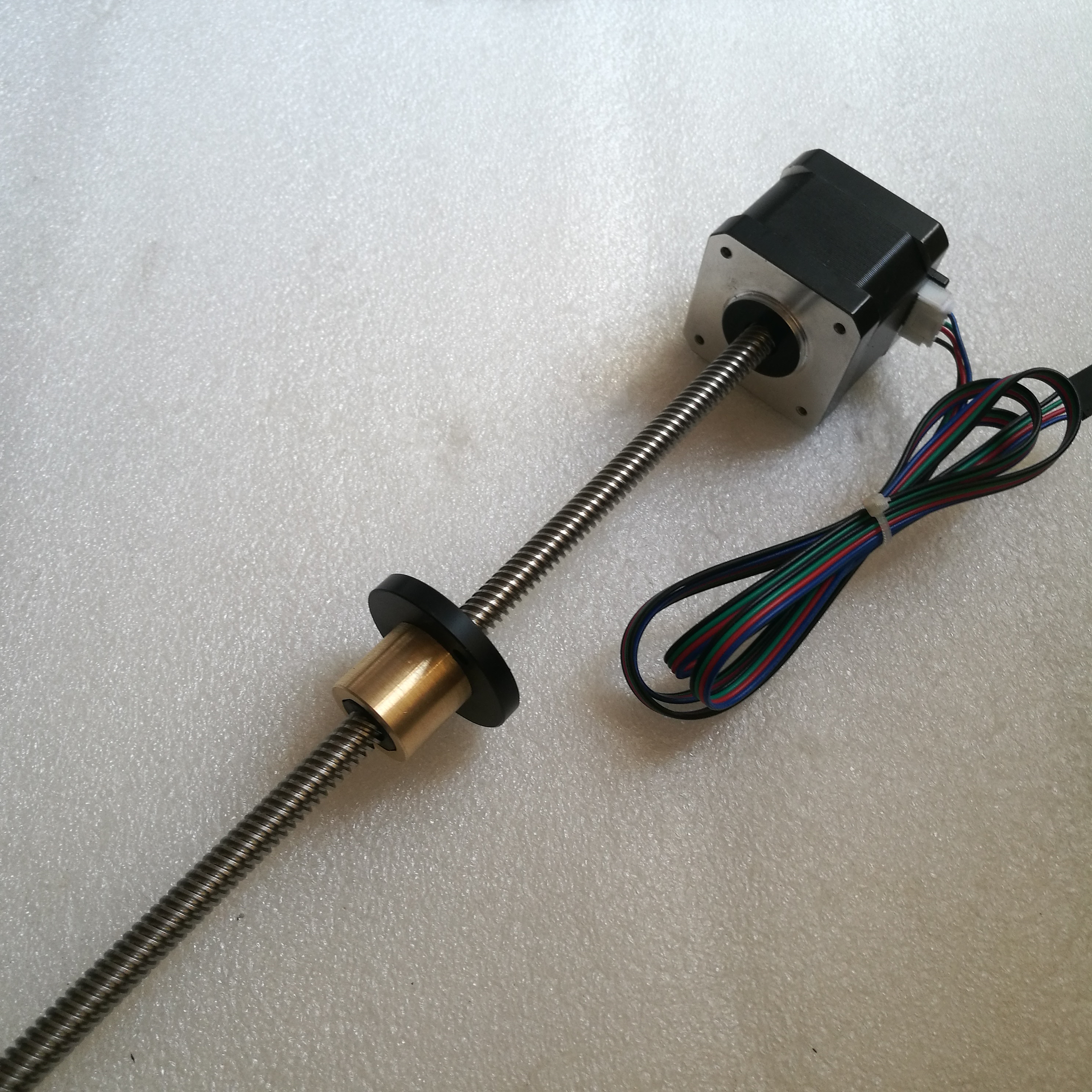 42丝杆电机 配间隙螺母 无间隙 导程8 导程2 Nema17丝杆电机 42mm