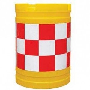 黑龙江滚塑水马防撞桶高速路口船型桶交通防撞桶圆柱形防撞沙桶