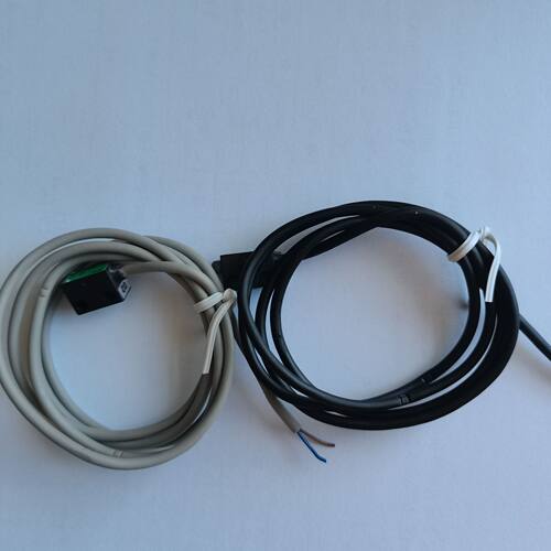 议价竹中TAKEX光电开关UM-TR50DS/UM-TL50S