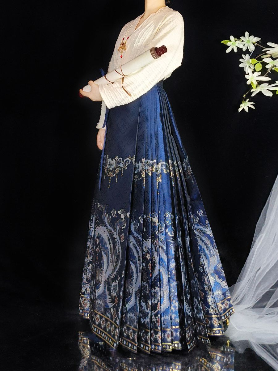 点翠冰凰藏蓝色马面裙新品大码胖mm汉服飞机袖日常通勤织金妆花女