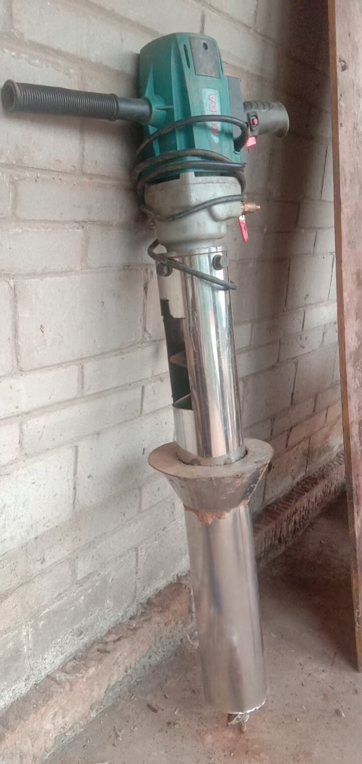 地钻钻头打姜窝种生姜专用套筒钻头双叶10钨钢合金刀片60厘米长度