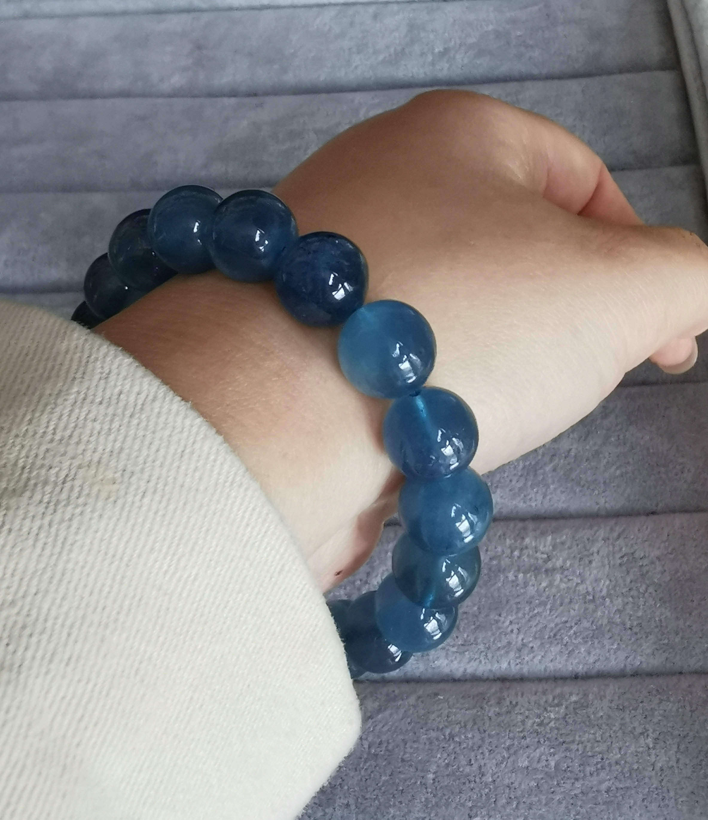 天然巴西海蓝宝手链润蓝水晶超鬼的鬼蓝手串时尚深蓝稀有收藏星光