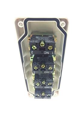 AC 240V 3A 40mm Red Mushroom Emergency Stop NC Latching Push