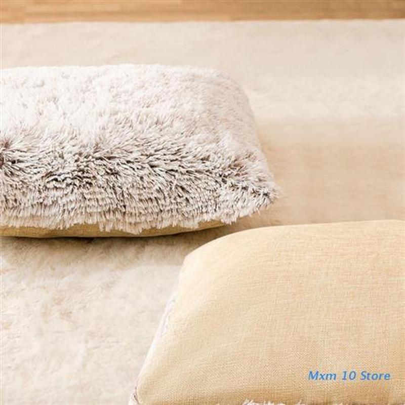 Plush Pet Triangle Nest for Small Dogs Puppies Cats Environm