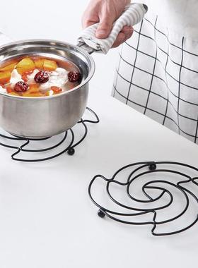 OTHERHOUSE Iron Placemat Pan Pot Mat Holder Stand Hot Round