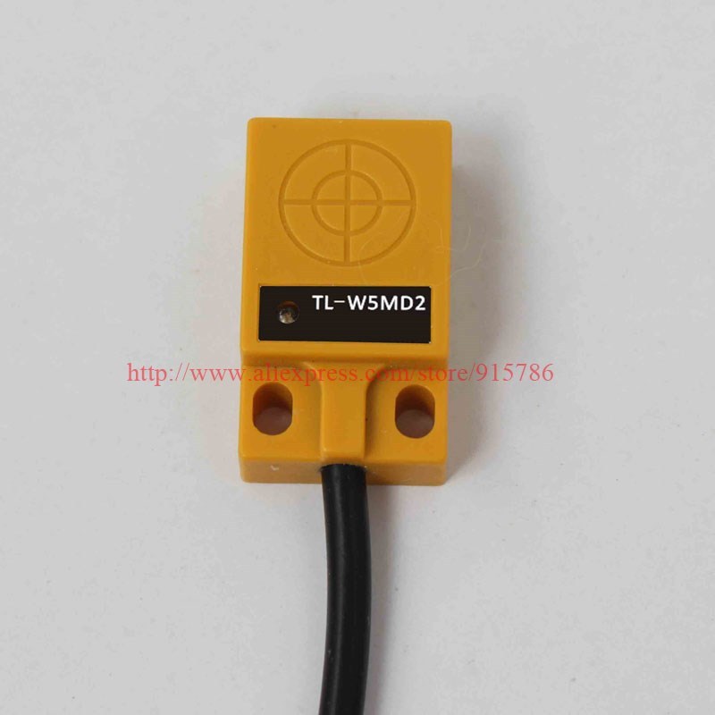 2pcs TL-W5MD2 Waterproof proximity switch / second line norm
