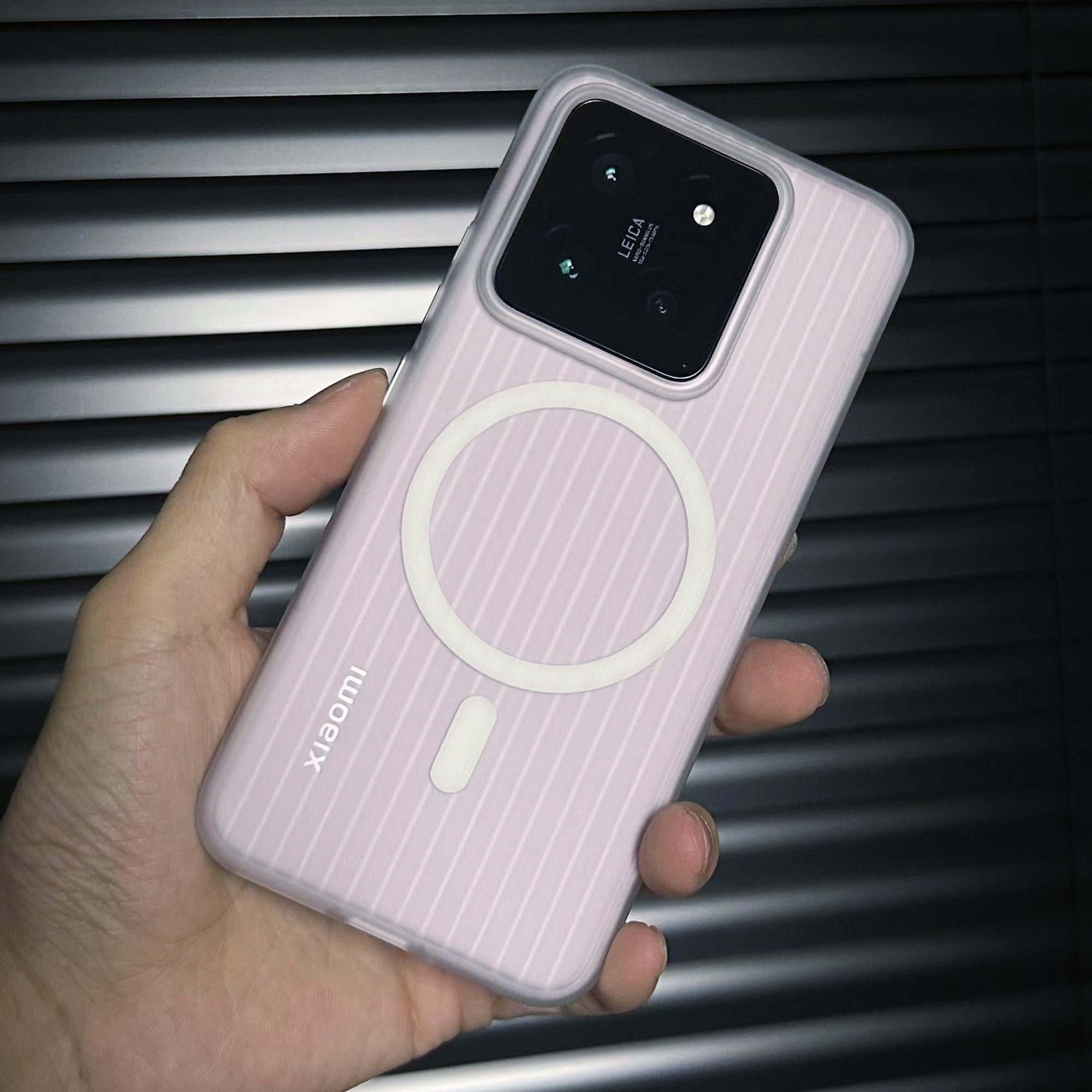 不发黄抗指纹适用小米14/15pro手机壳13Ultra冰雾瓦楞纹s内置磁吸立体简约个性男款商务风行李箱纹理薄保护套