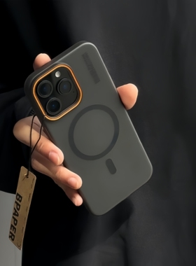 潮牌磁吸款17适用苹果16手机壳iPhone15ProMax简约14plus撞色13时尚PC硬壳12磨砂肤感8轻薄X高级网红透黑色男