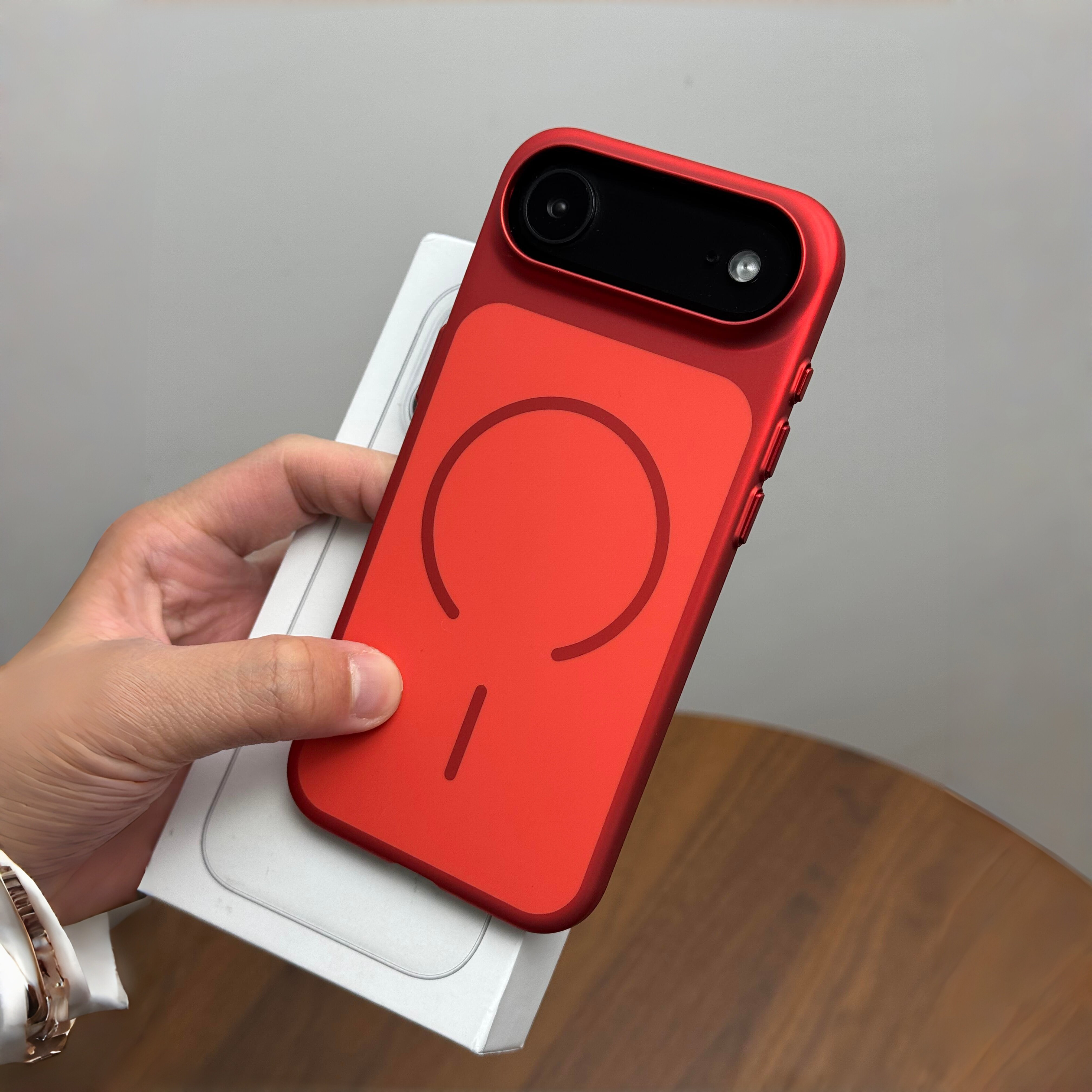 秒变准分子新年红适用iPhoneAir手机壳大视窗苹果17/16Promax超薄iphone15pro磨砂14金属按键13细磁吸12男11
