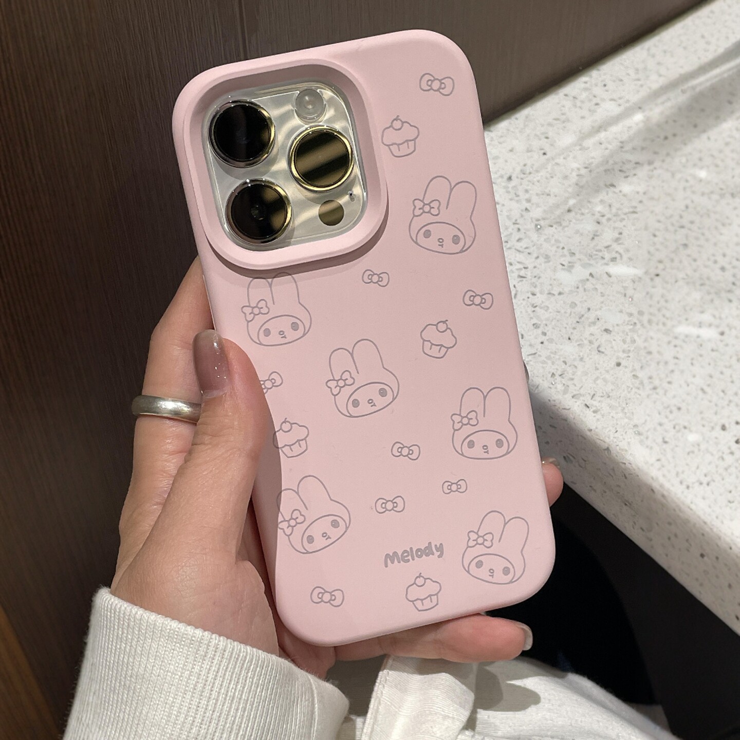 可爱米菲兔卡通图案适用苹果16promax手机壳iPhone15/14Pro液态硅胶iphone13全包软糯防摔保护套橡皮手感女款