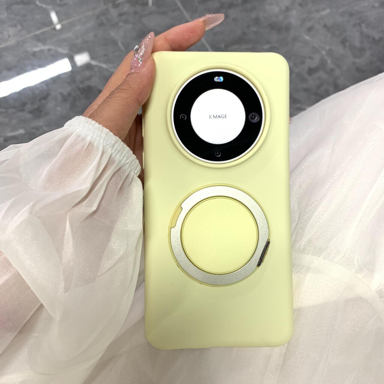 慧影液态硅胶可旋转支架适用华为Mate60pro+手机壳奶黄色mate80/70全包防摔Mate50/40E时尚新款不发黄耐脏套