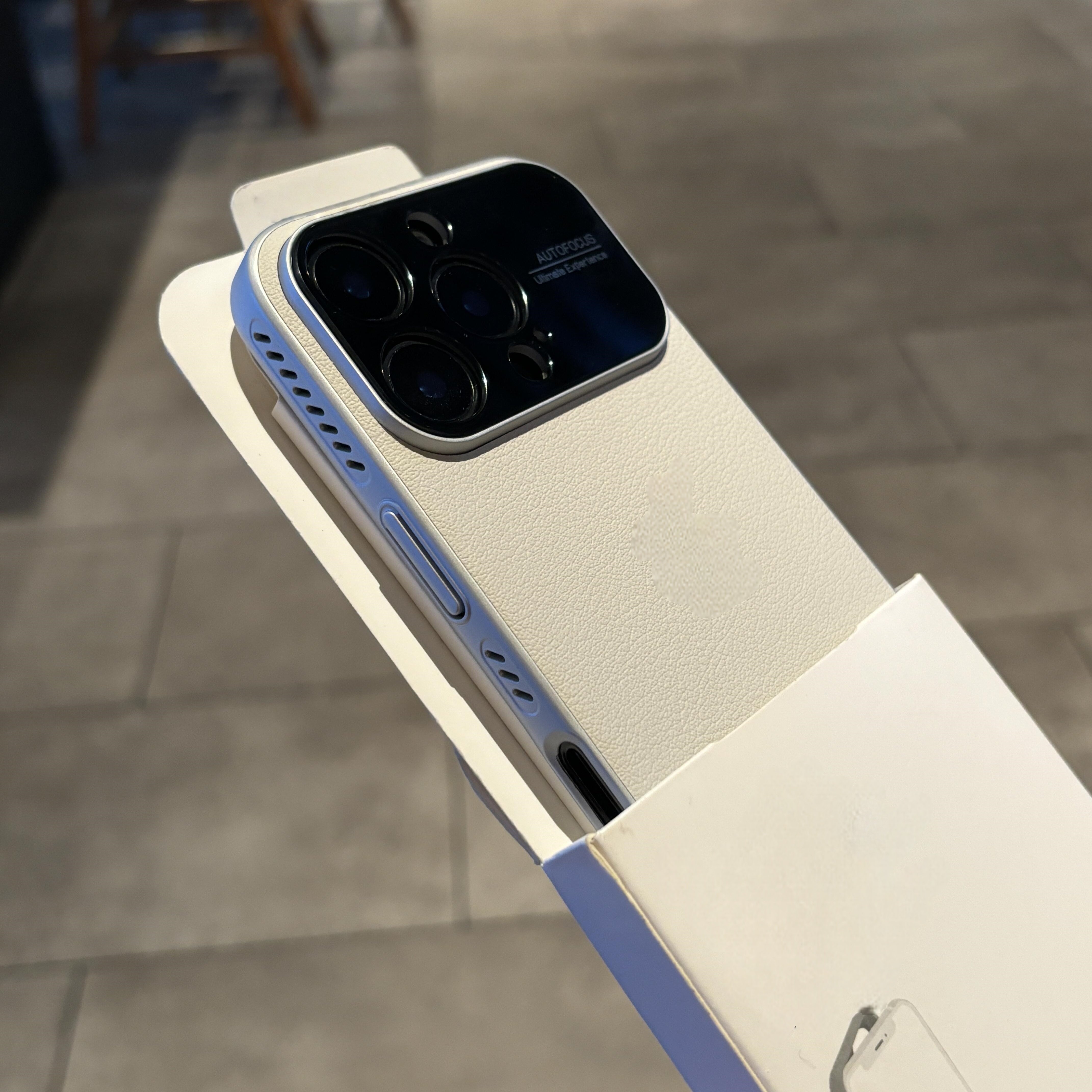 白月光秒变17适用苹果17手机壳iPhone16ProMax荔枝纹素皮15全包14散热孔17AIR电镀哑光黑色高档N52磁吸皮纹女