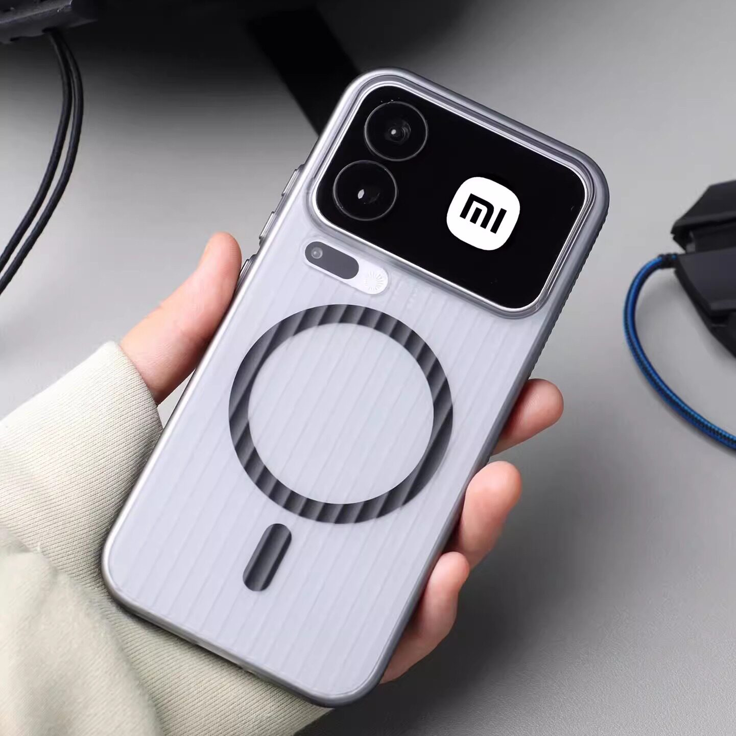 防滑条黑色光栅微磨砂抗指纹适用小米17Promax手机壳防摔15/14Ultra磁吸保护套15spro简约13瓦楞纹全包半透明