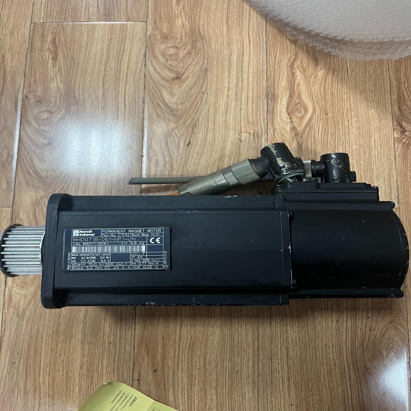 MHD071B-061-NP1-UN力士乐电机