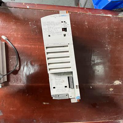 （设备配件）伦茨变频器E82EV222-4C 测试好 包好2.2KW 3