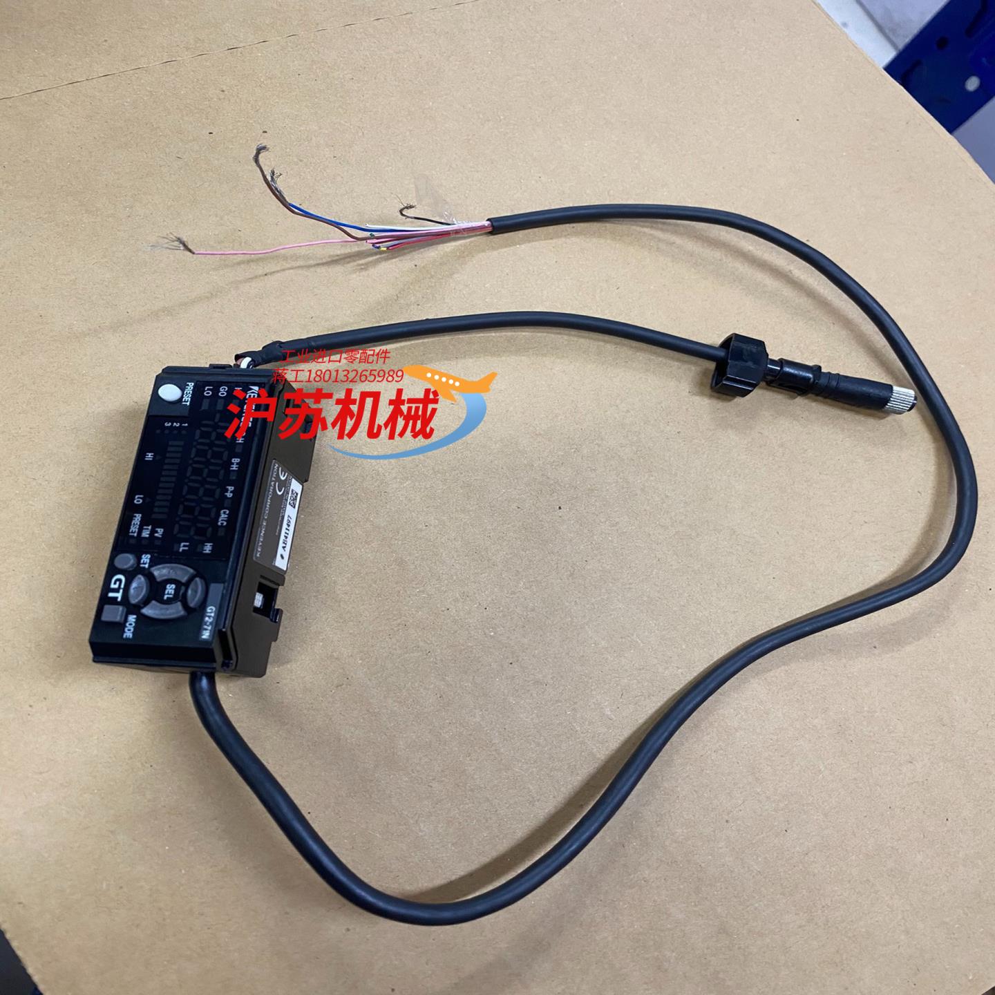 GT2-71N原装基恩士放大器功能正常没有盖子带连