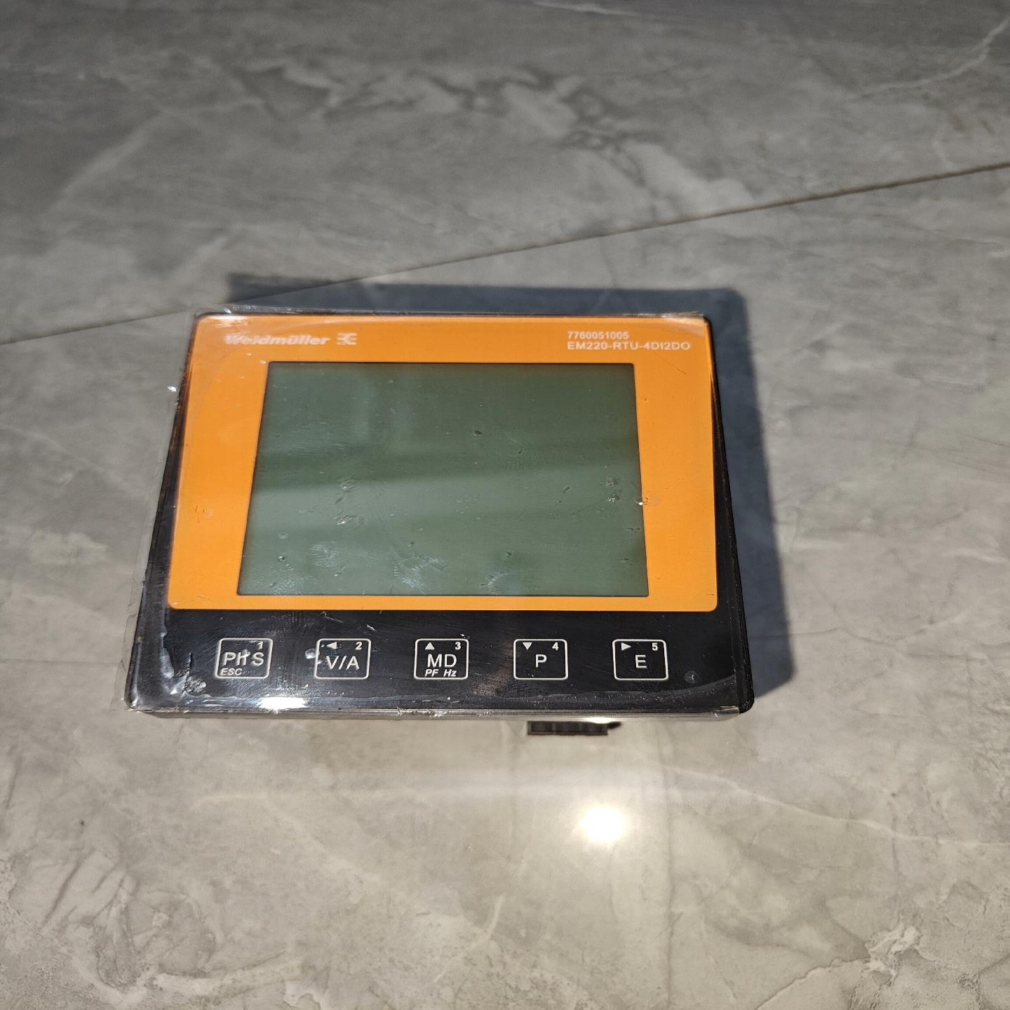 魏德米勒EM-220-RTU-4DI2DO 仓库清理出来的