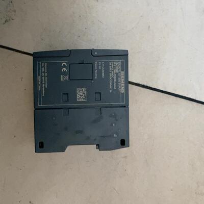 西门子6ES7288-2DR08-0AA0，实物拍摄