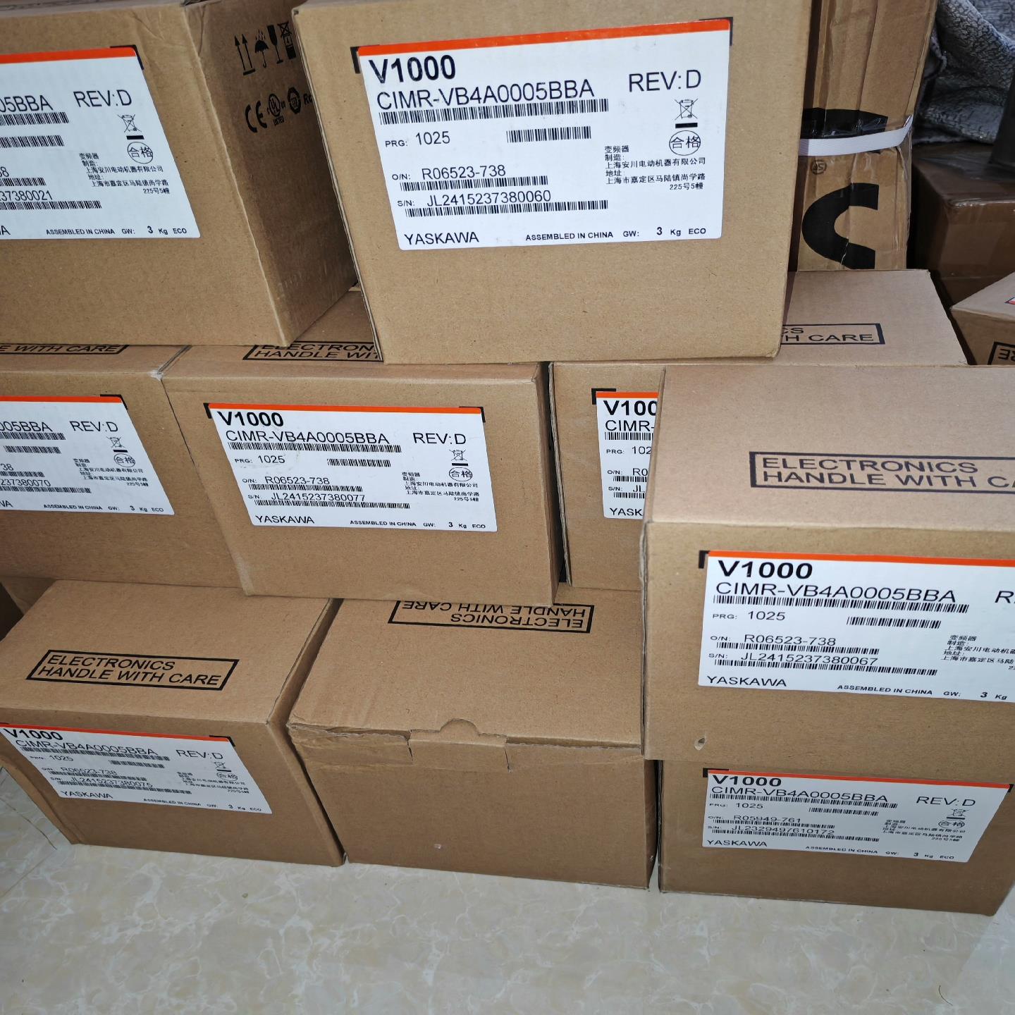 全新安川变频器CIMR-VB4A0004BBA CIMR-V