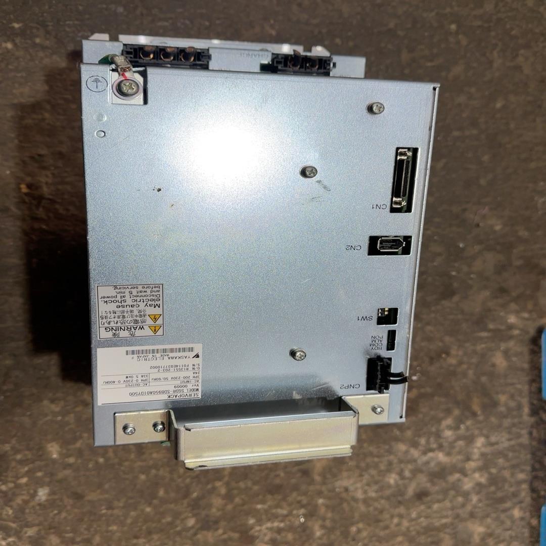 （设备配件）安川机器人外部轴驱动器，SGDR-SDB950A01DY50