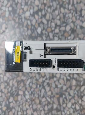 Pansonic MADKT1505E伺服电机驱动器，1