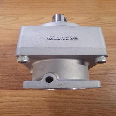 （设备配件）新宝减速机，VRSF-9D-750-GC，没有使用过，实物拍