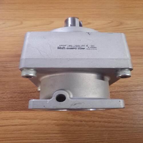 （设备配件）新宝减速机，VRSF-9D-750-GC，没有使用过，实物拍