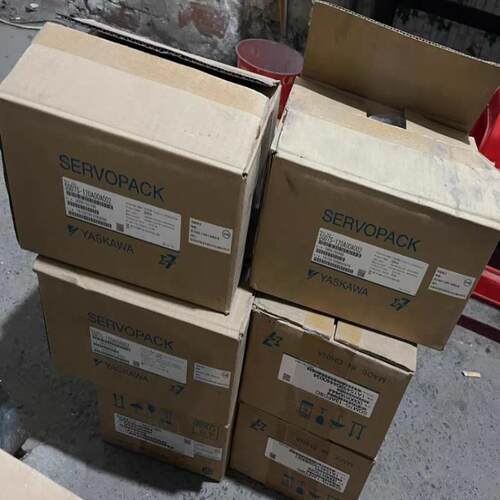 全新安川驱动器SGD7S-120A00A002 1.5KW！