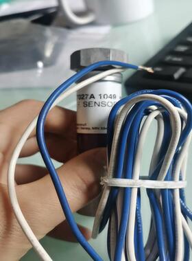 霍尼韦尔C7027A1049，基本全新。