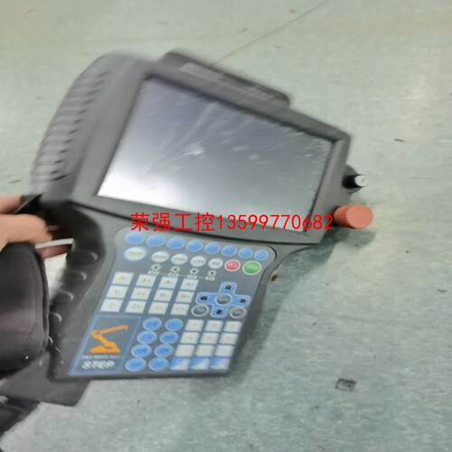 【荣强工控】新时达SRPT1000示教器,外屏已碎，内屏看不