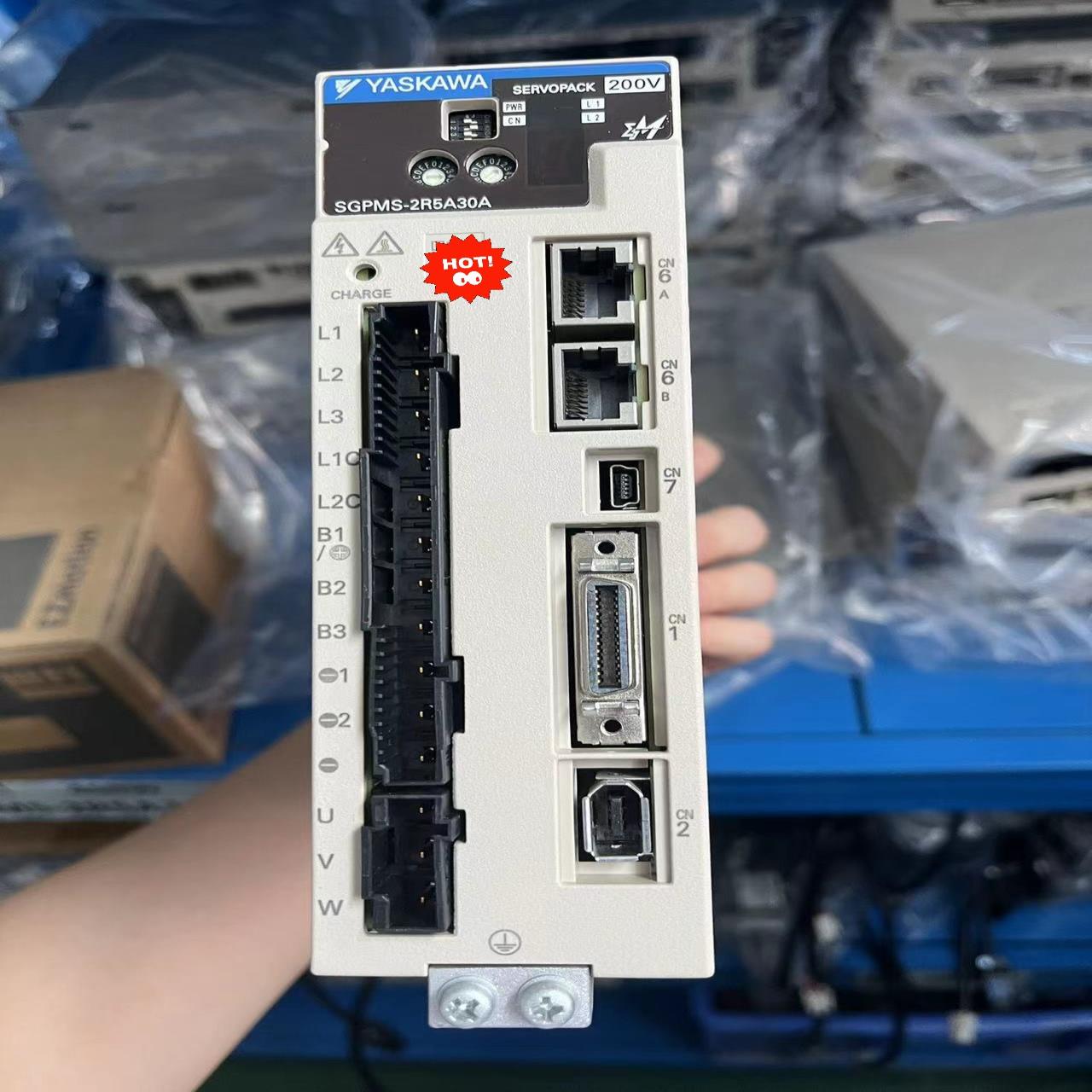 （设备配件）安川骏马系列M3总线450W SGPMS-2R5A30A