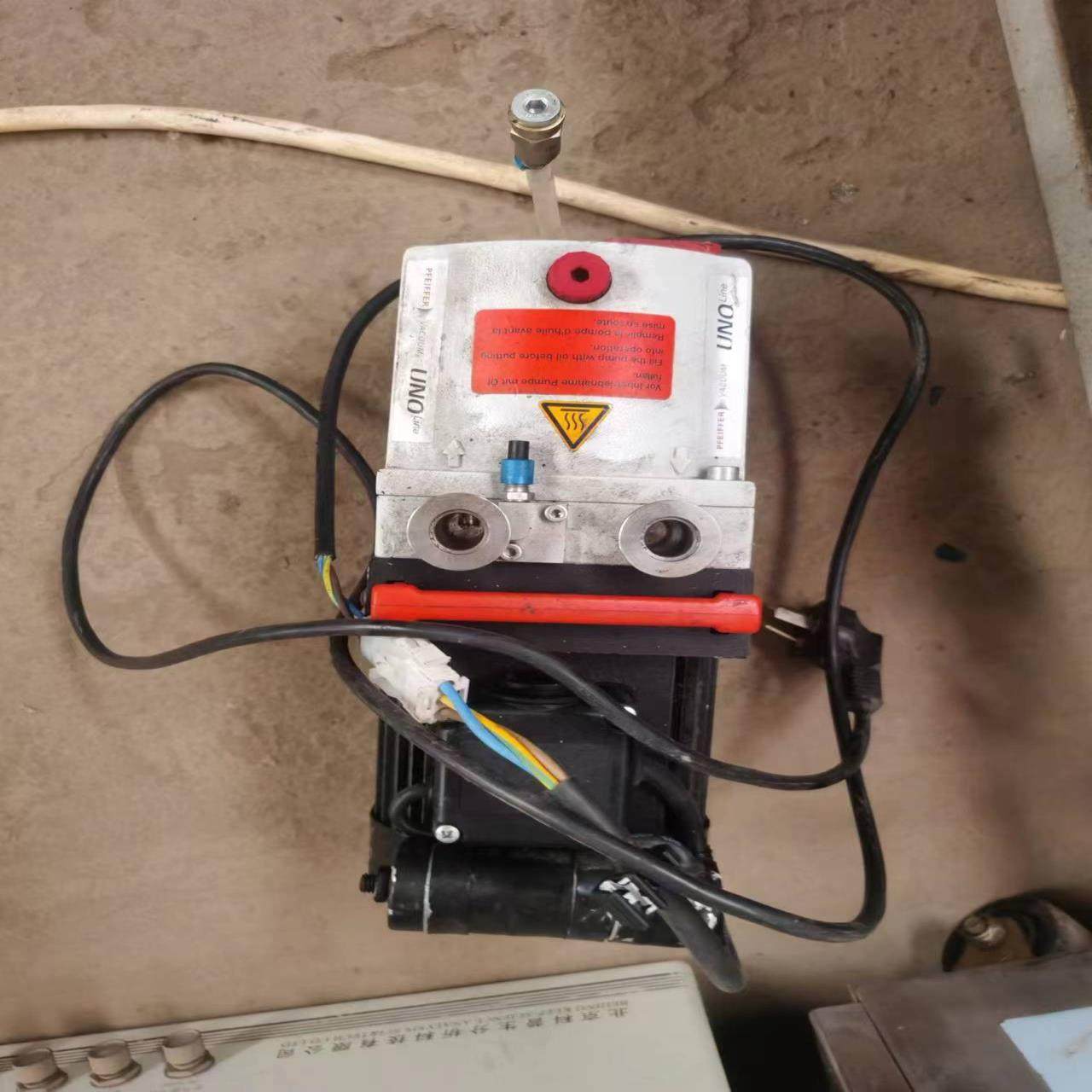 （设备配件）普发PFEIFFER真空泵。UNO6型，配合通电，需