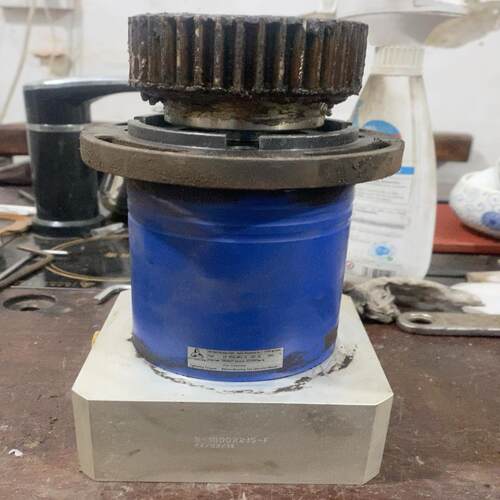 [德峰]阿尔法减速机，型号：lp 090s-mf2-16一台。sp