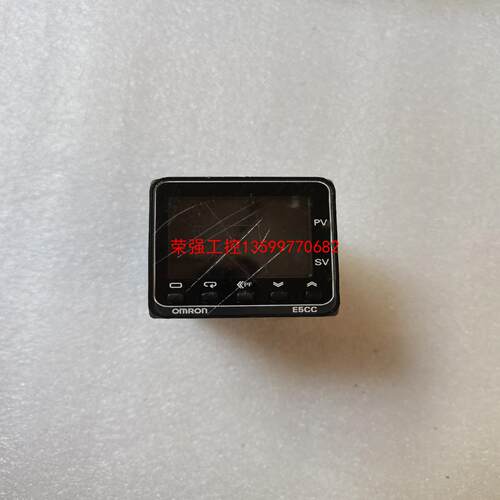 【荣强工控】欧姆龙温控器，型号E5CC-QX2ASM-800，屏幕有点划