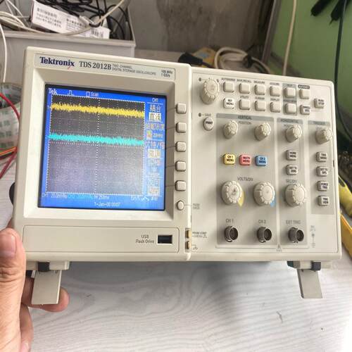 [德峰]，不错泰克TDS2012B非常成色示波器，Tektronix