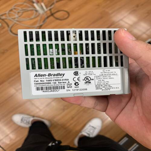 1440-VSE02-01RA A-B模块成色很不错95