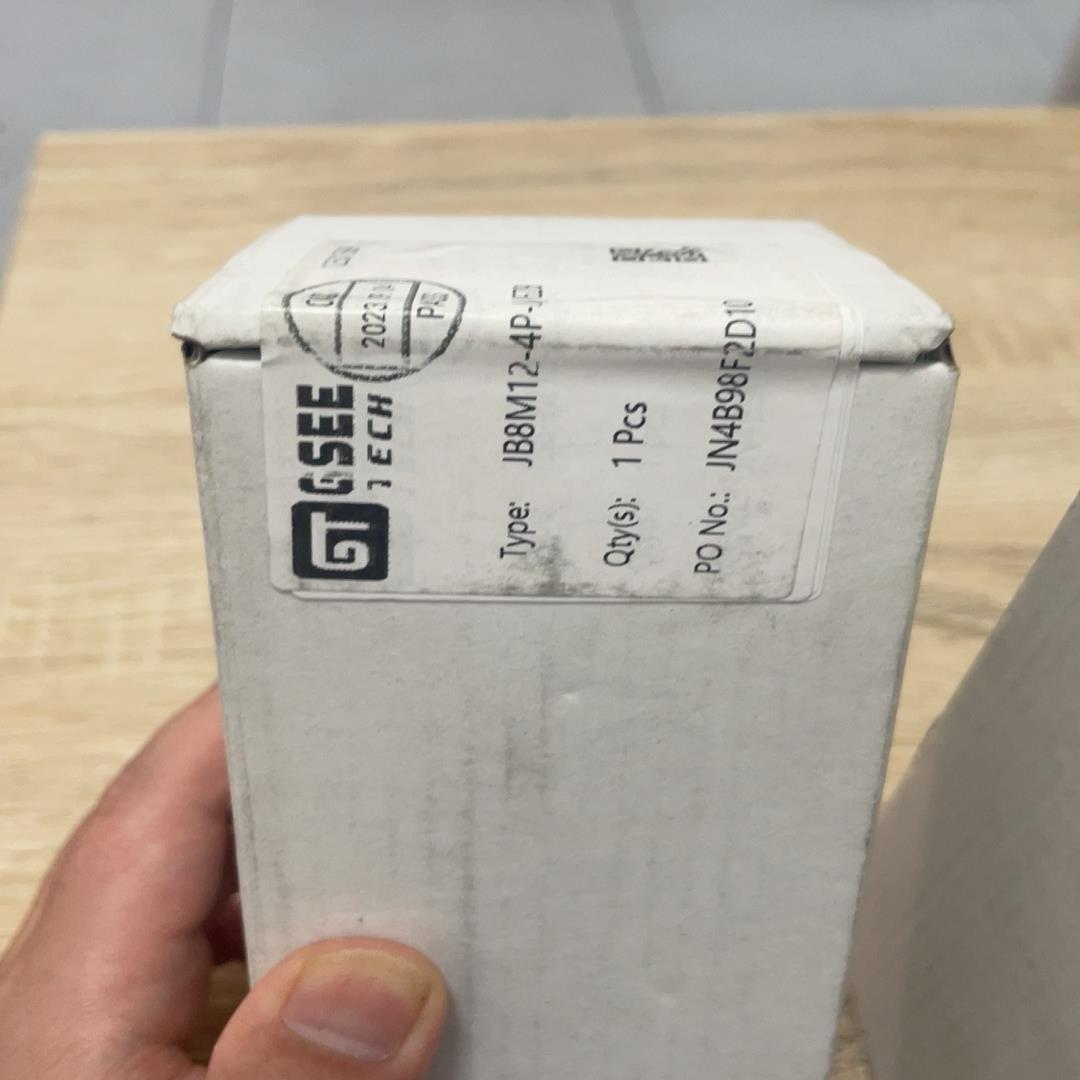 JB8M12-4P-J/EZ8/GSEE/吉诺，全新为拆，便