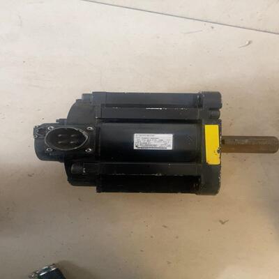 拆机安川4.4KW.SGMGV-44ADA61侍服电机，.有