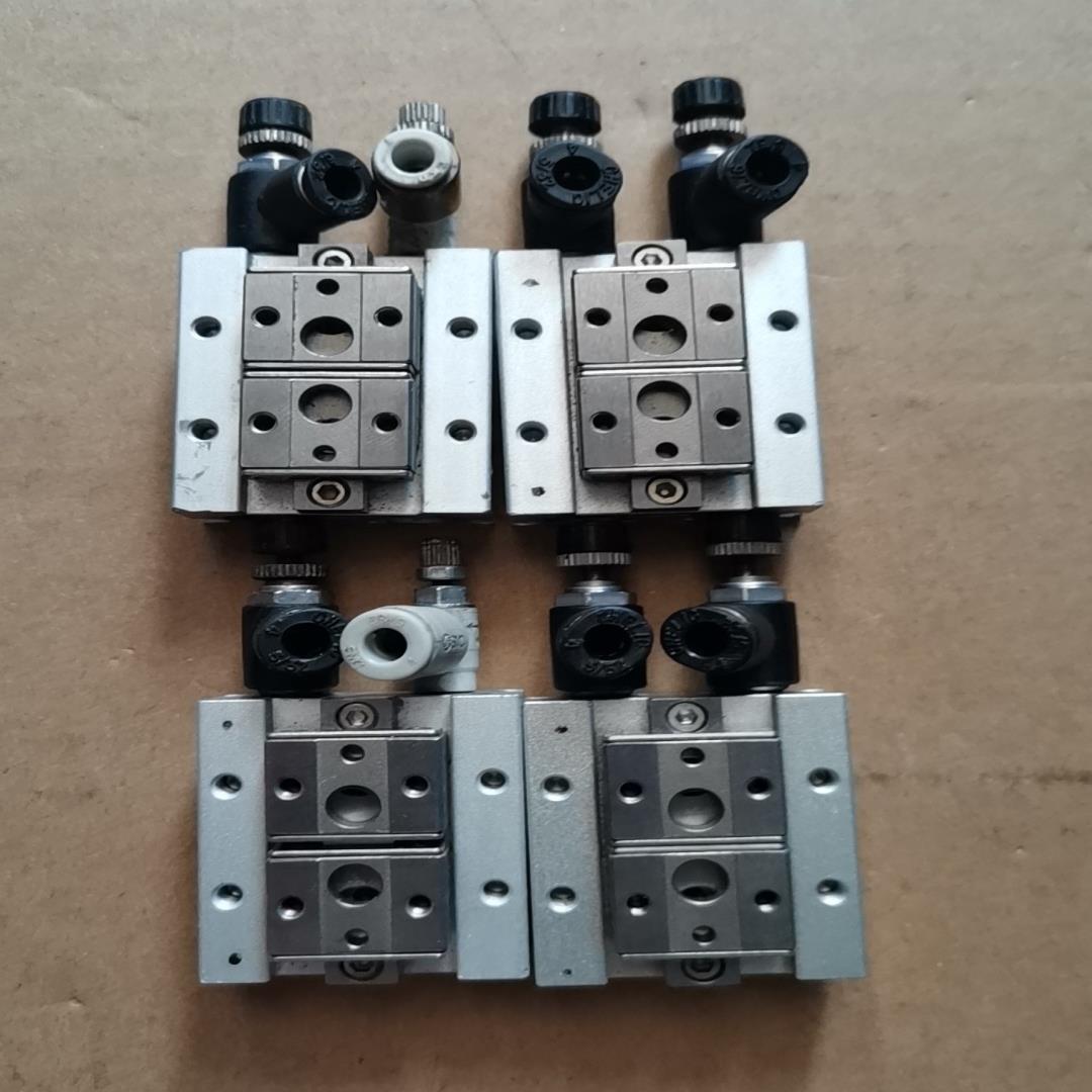 SMC平行气缸MHF2-8D，成色如图，120