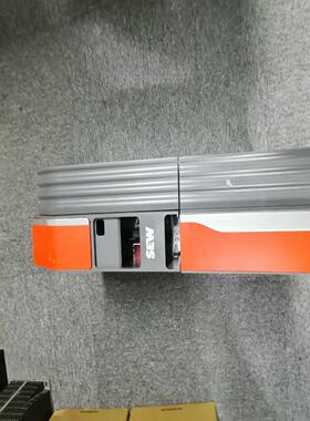 SEW 变频器   D-76646  MDA90A-0640