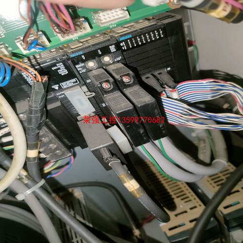 【荣强工控】CJ1M-CPU12 拆机件一套，价格2300, NC413