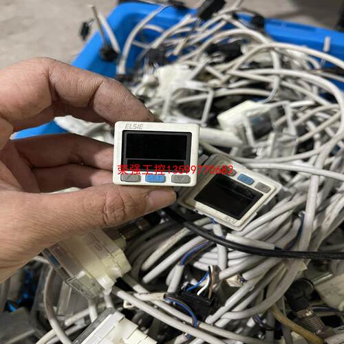 【荣强工控】ELSIE真空负压表EP42C-02-F1-3008-1，有