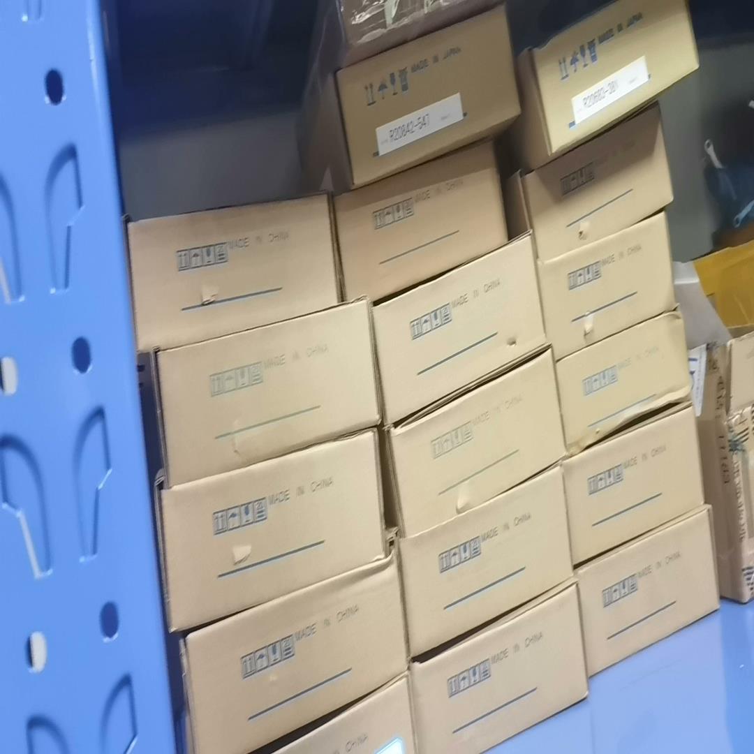 [德峰]SRDADX200EAXB21A安川-机器人轴卡外部